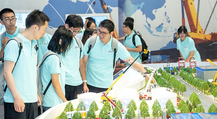 先锋营开展妄想