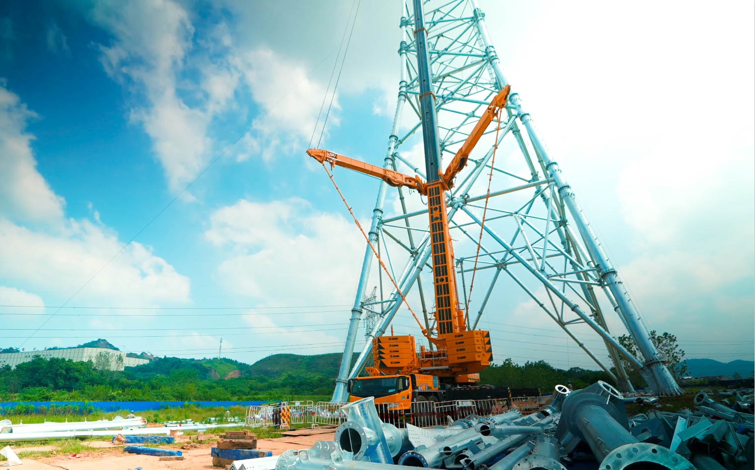 尊凯实业“百变金刚”XCA600L8助力湖北送变电工程项目