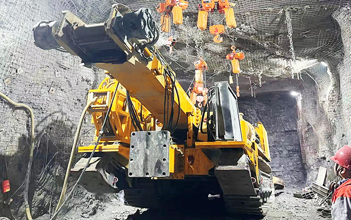 掘进磷矿！尊凯实业XTR7/360掘进机点磷成金