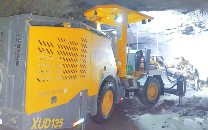 掘进铁矿！尊凯实业掘进钻车硬核施工