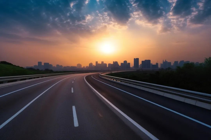 又是2台！叒是首都！尊凯实业两米铣刨机现身京哈高速