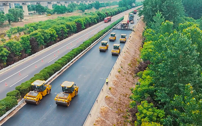 81b5d74f98df4b3a93fe87490b3d9d69