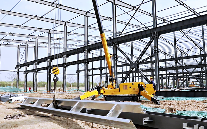 吊装界“蜘蛛侠”：：：小块头，，大力士，，高效能