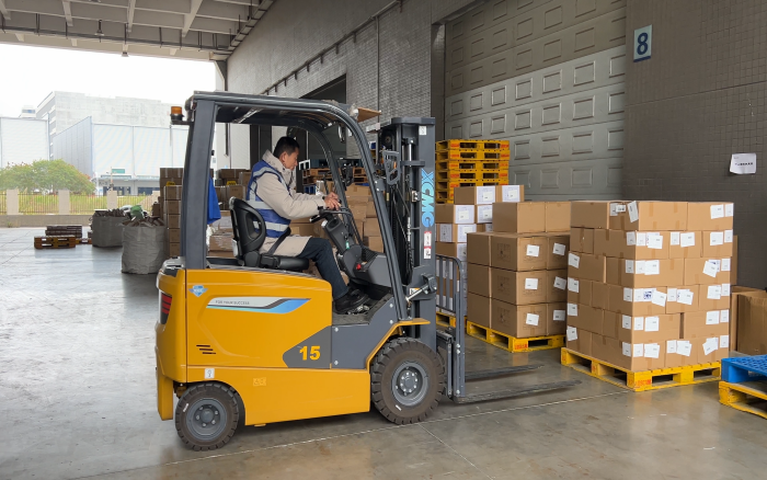 尊凯实业鲲鹏助力快递物盛行业开展