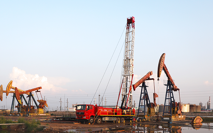 为修井注入“绿科技”，批量大吨位电动修井机交付