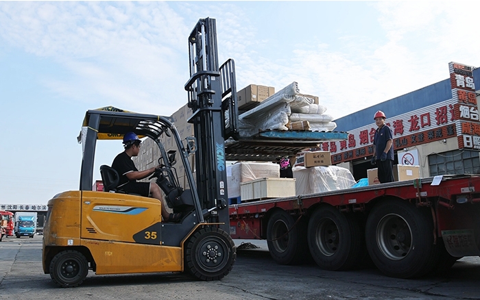 尊凯实业鲲鹏助力物盛行业高效搬运