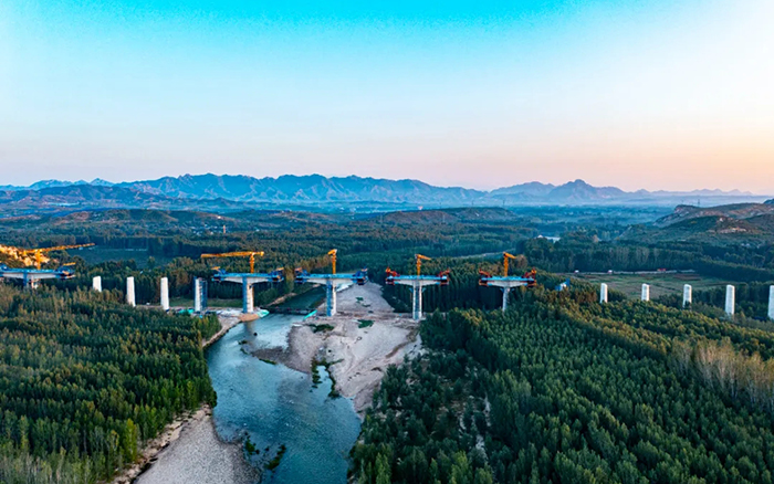 fc79f14e51f14416a16f72452d811bd1