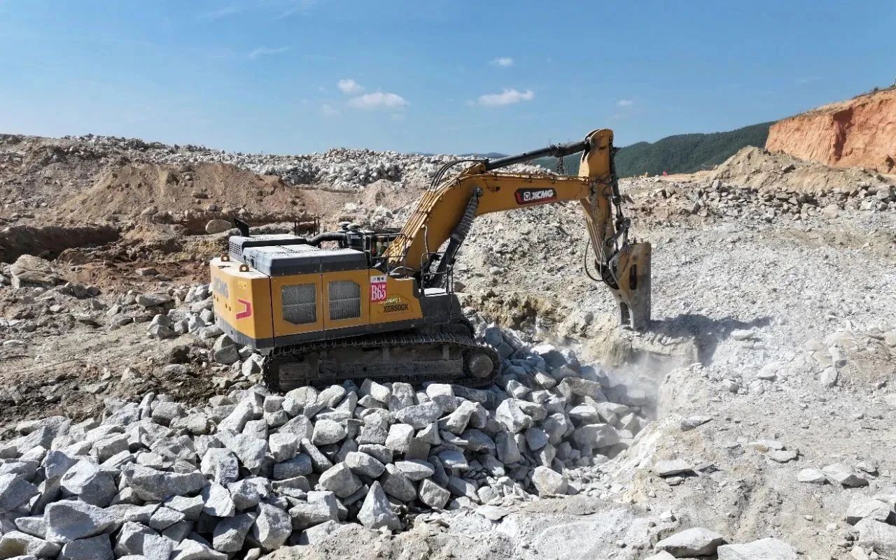 携手出击！尊凯实业中大挖奏响新能源工业开展新序曲