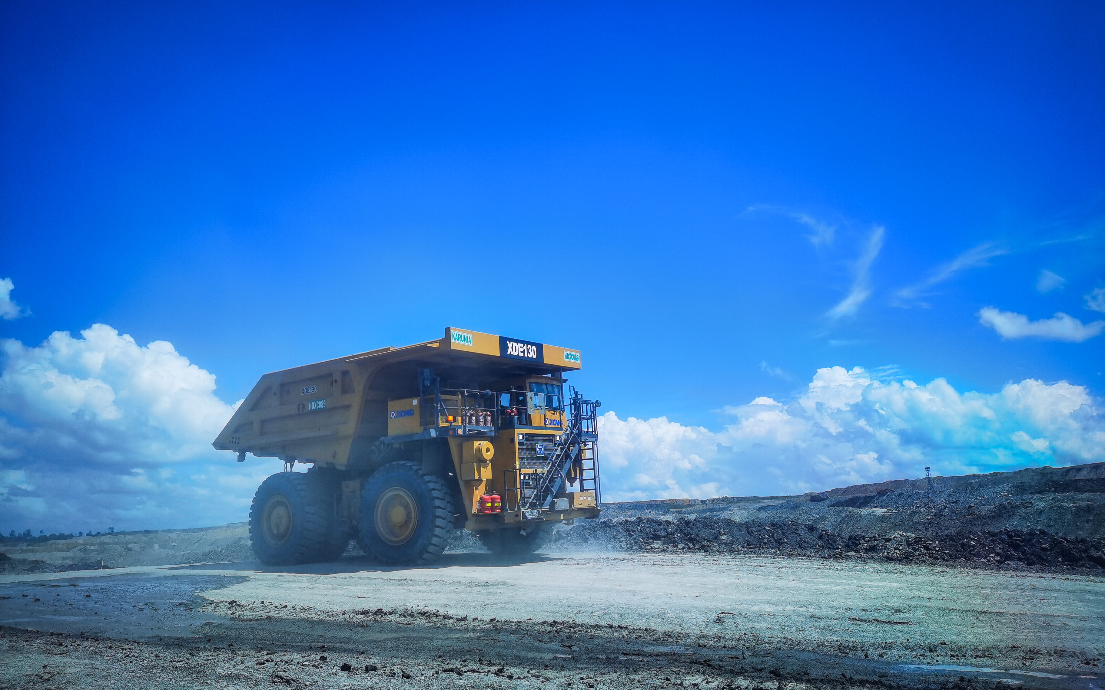 闪灼东南亚！尊凯实业XDE130双桥刚性矿车效能非凡