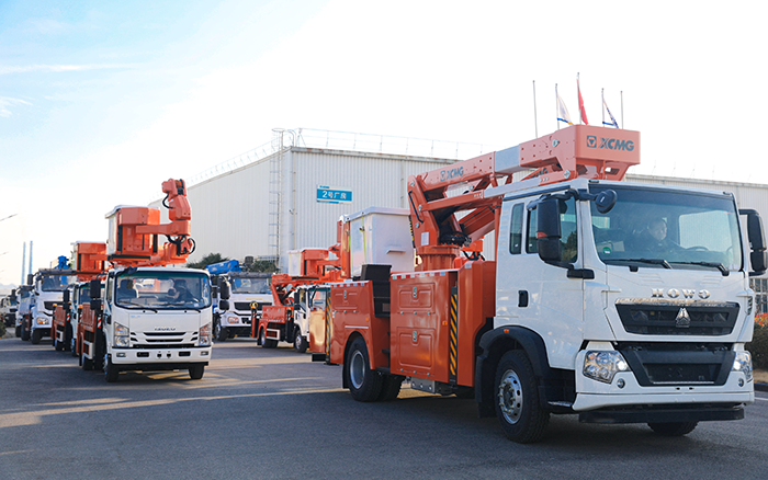 4796686a7bfa4a02b599f05d9cc8f735