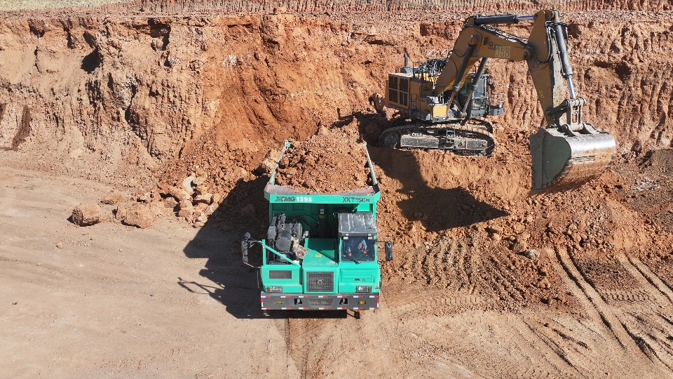 a6ec3a8dd96f49e4bef25c83d3aa50d1