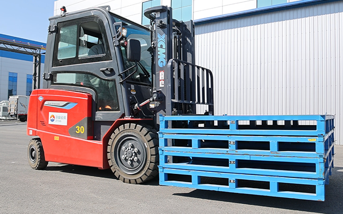  尊凯实业新能源叉车助力华北变压器装备制造厂高效运转