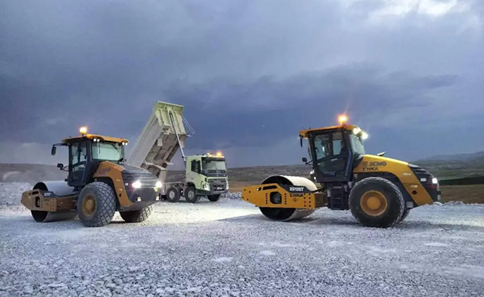 筑梦欧洲-土耳其：：压路机岩石填方压实作业