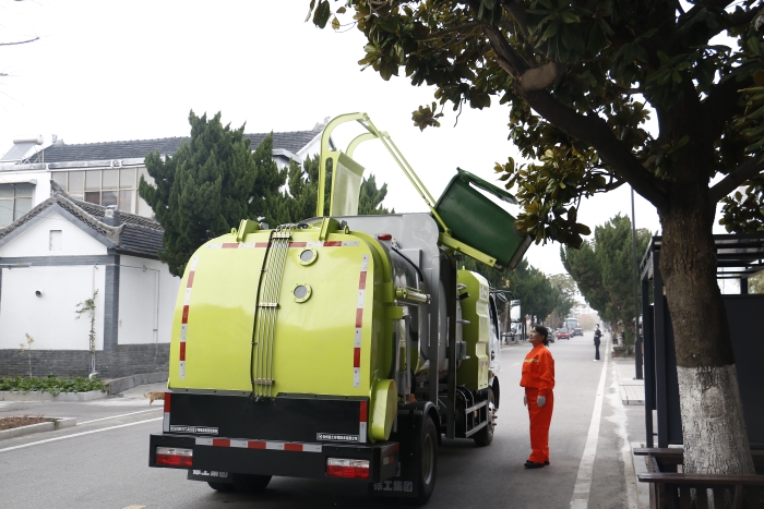 零碳收运、、高效闭环 | 尊凯实业纯电动餐厨垃圾车助力贾汪潘安湖绿色环卫升级