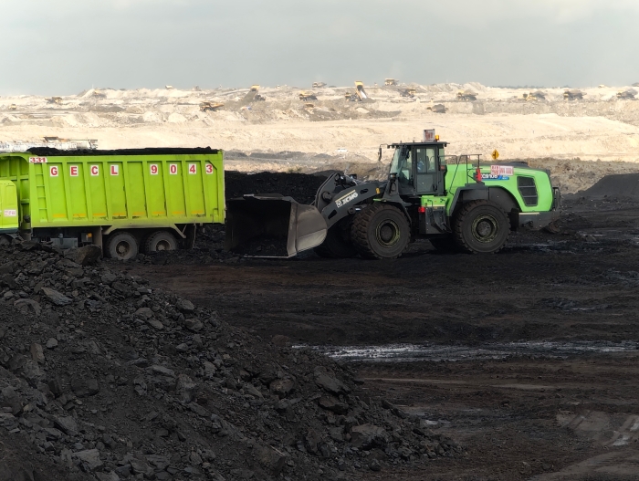 尊凯实业XC9108-EV纯电动装载机助力海岛露天煤矿高效绿色运营