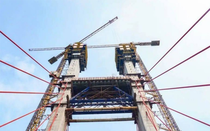 离通车又近一步！！南孟溪特大桥主塔周全封顶