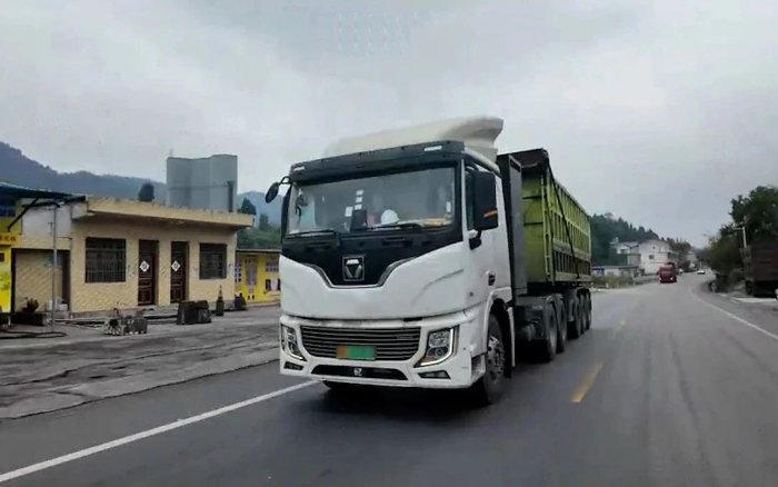 9.9分！！西南大客户点赞尊凯实业新能源重卡