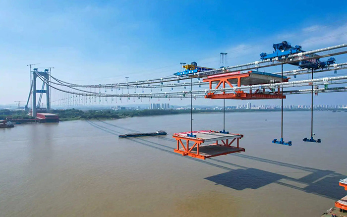 534ffd2e3a924a879956b7f68a81b1cc