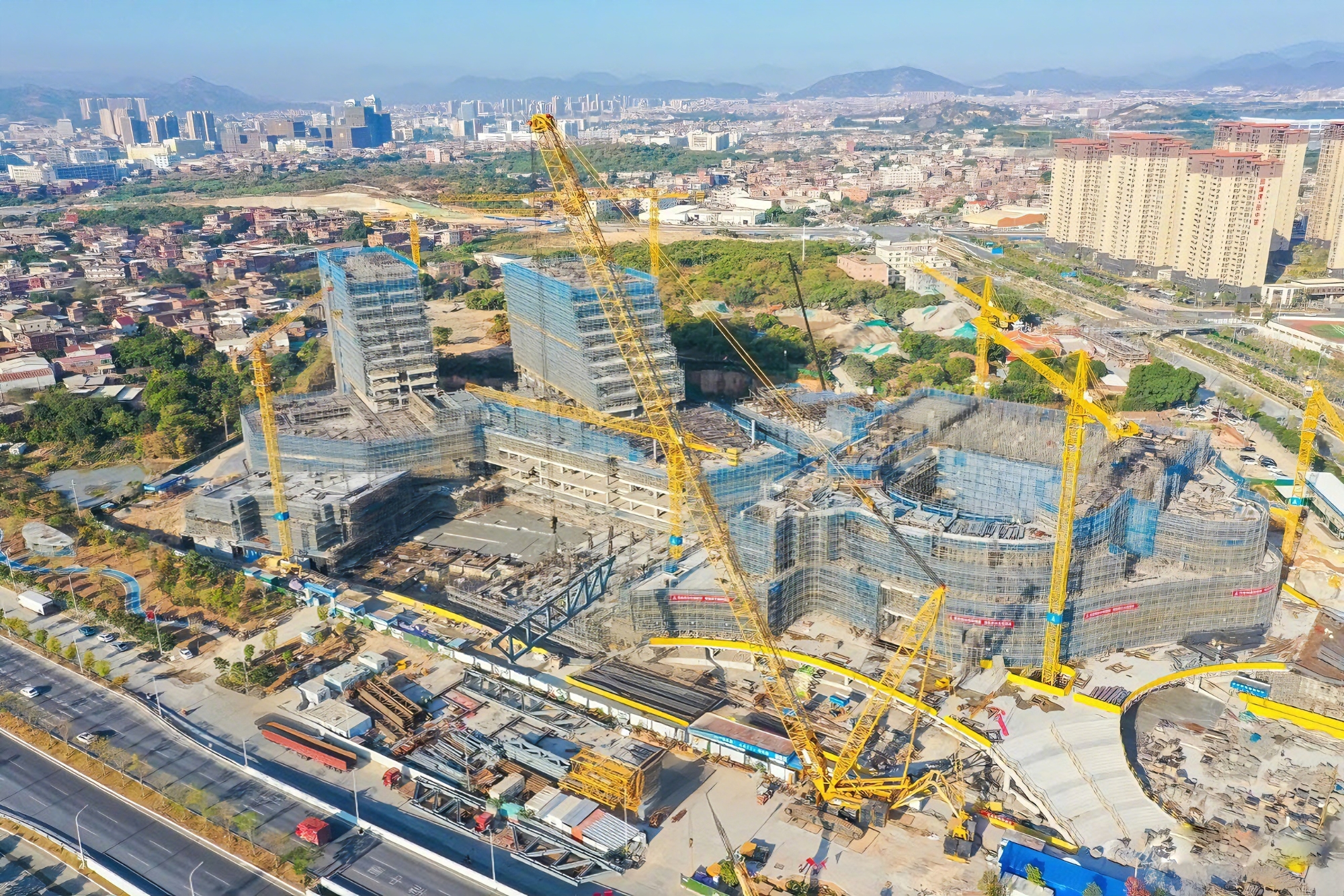 没人敢接的 “烫手山芋”！！！三重磨练下，，这台千吨级的体现太顶了