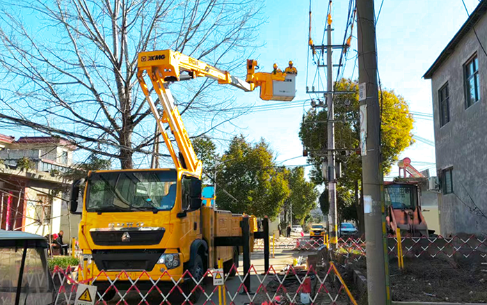 带电作业“零打搅”！！！尊凯实业GKJH18C绝缘斗臂车“护航”河南墟落电网
