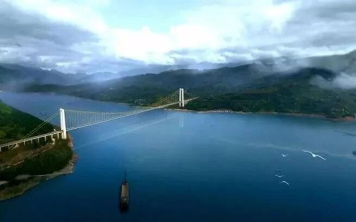 092251914a9643c9b822c4768e68bb34